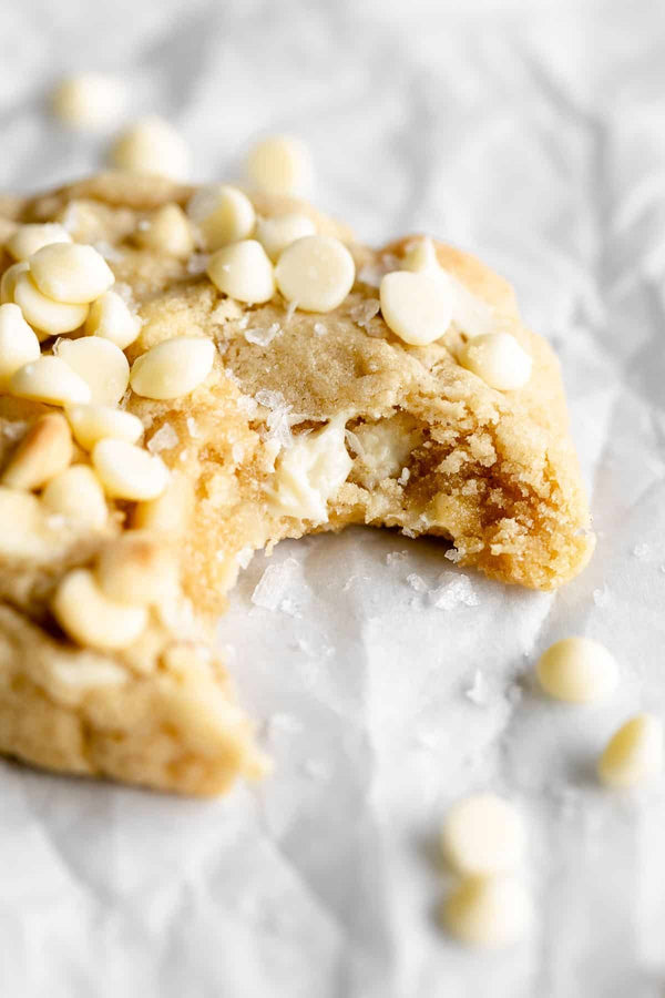 Paleo White Chocolate Macadamia Nut Cookies - 10.27